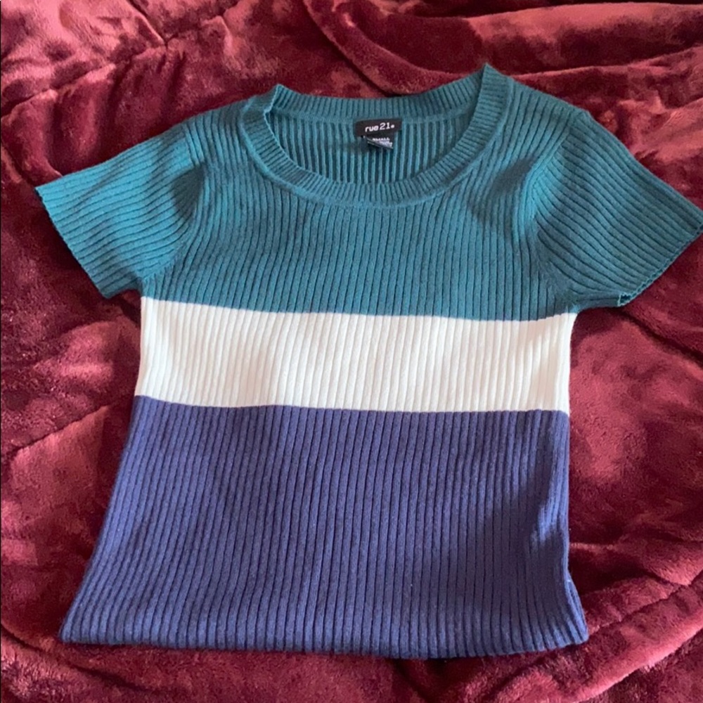 Color Block short sleeve top